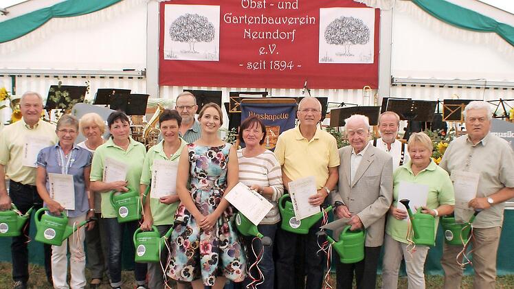 Diese Damen und Herren bekamen die Ehrennadel in Gold für eine 41- bis 50-jährige Mitgliedschaft.