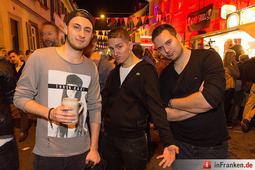 Sandkerwa: Partyfotos