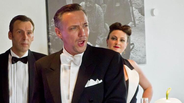 "Die Nostalgiker" gastierten in der "Destillerie Möbus" in Bad Rodach. Vorne: Dirk MestmacherFoto: Jochen Berger