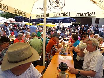 Spargel lockte die Gäste aus der ganzen Region nach Münchaurach.Richard Sänger
