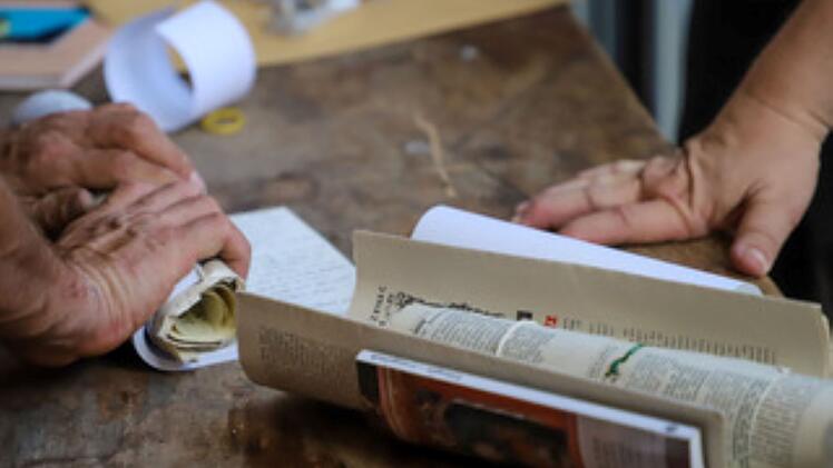 Möhrendorf: Zeitkapsel aus Kirchturmspitze - das verbirgt sich im Kupferzylinder