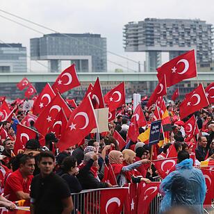 Demo von Erdogan-Anhängern in Köln