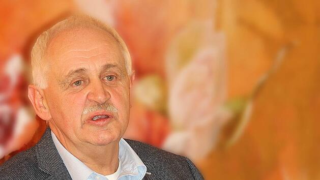 Robert Kiesel vertrat 23 Jahre lang in Wahlkreis Bad Kissingen als  CSU-Abgeordneter in M&uuml;nchen. Im Erz&auml;hlcaf&eacute; im Juliusspital erz&auml;hlte er aus  seinem Leben.  Dieter Britz