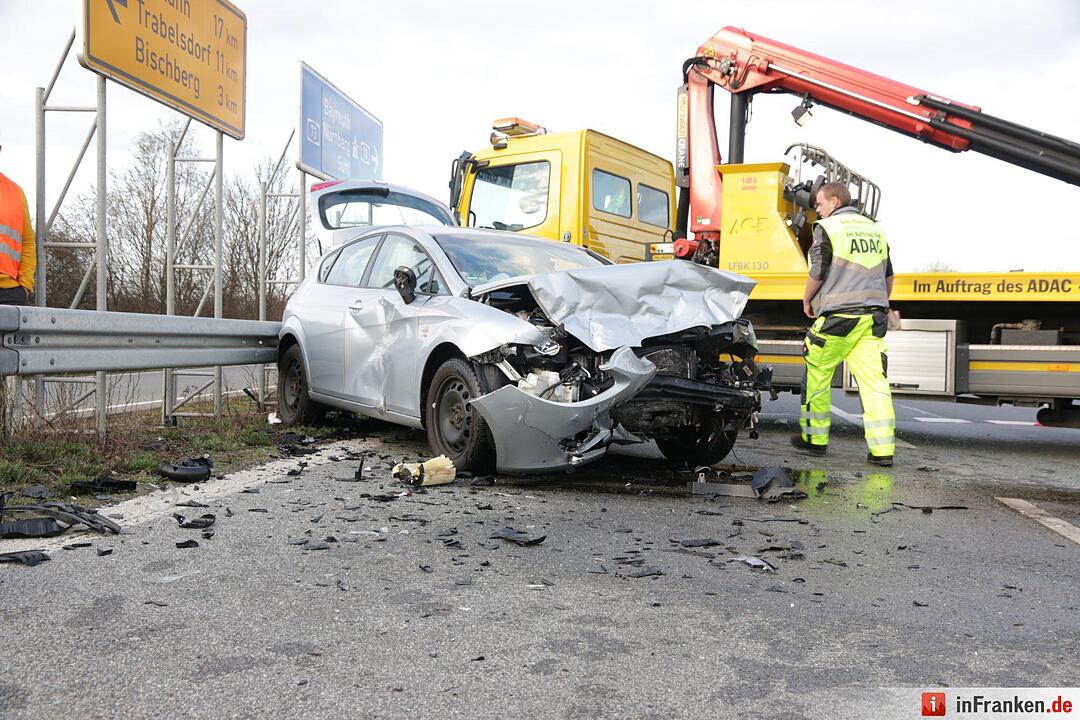 Unfall in Hallstadt - zwei Personen verletzt