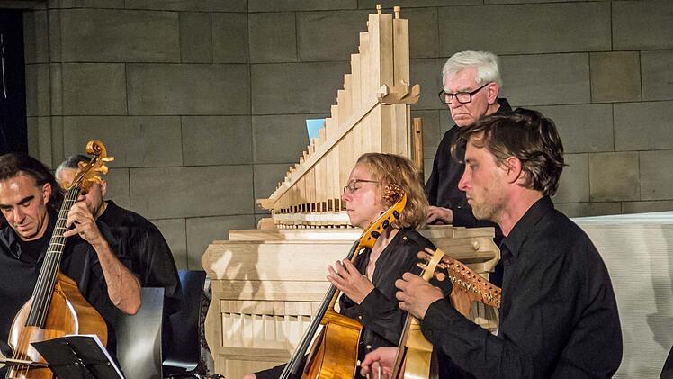 Impressionen vom Konzert der Capella Antiqua Bambergensis in St. Augustin in CoburgFoto: Jochen Berger