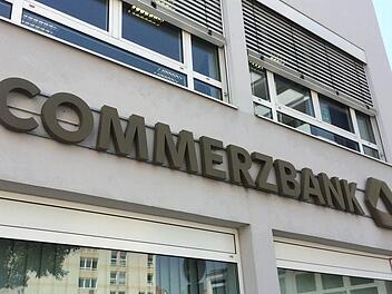 Die Coburger Filiale der Commerzbank befindet sich in der Hindenburgstraße. Foto: Oliver Schmidt