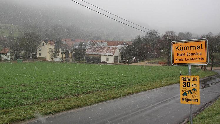 Das Trinkwasser für die Bewohner des Ebensfelder Gemeindeteils Kümmel wird künftig nicht mehr aus der eigenen Quelle bezogen, sondern von der Fernwasserversorgung Oberfranken (FWO) geliefert. Das beschloss der Gemeinderat in seiner jüngsten Sitzung. Foto: Matthias Einwag