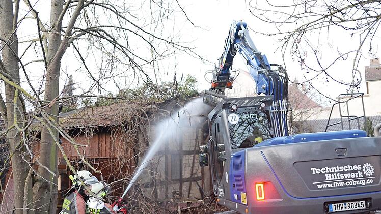 Auch das Technische Hilfswerk war im Einsatz.  Fotos: Frank Spitzenpfeil