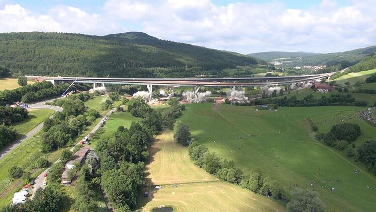 Sprengung der Sinntalbruecke