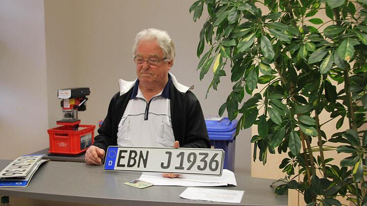 Julius Hellmuth mit seiner neuen Nummer.