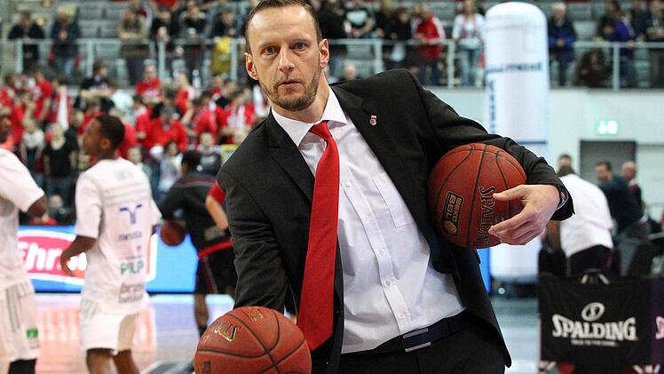 Arne Woltmann feierte als Co-Trainer vier deutsche Meisterschaften mit den Brose Baskets. Seit zwei Jahren ist er als Headcoach in K&ouml;ln aktiv. Foto: sportpress