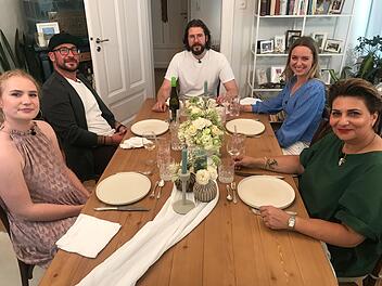 N&uuml;rnberg-Woche bei "Das perfekte Dinner": Freitagsgastgeber erlebt adrenalingeladenen Dreh