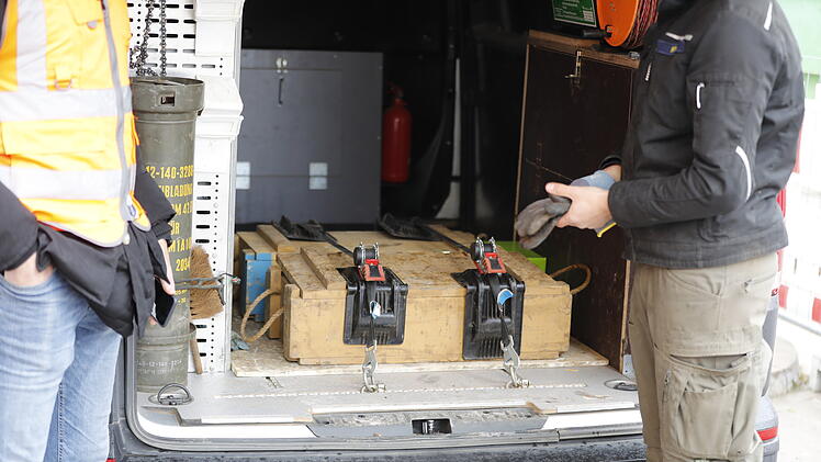 Nürnberg: Granate auf Baustelle entdeckt - Kampfmittelräumdienst im Einsatz