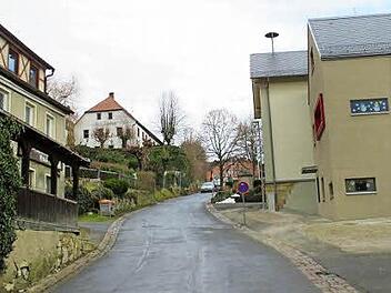 Auch der Streitberger Berg gehört zu den Objekten der anstehenden Dorferneuerung.  Foto: fra-press