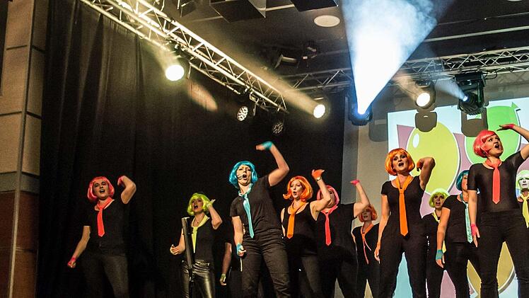 Impressionen von der Show-Gala des Vocalensembles Coburg unter der Leitung von Steffi Berg in Bad RodachFoto: Jochen Berger