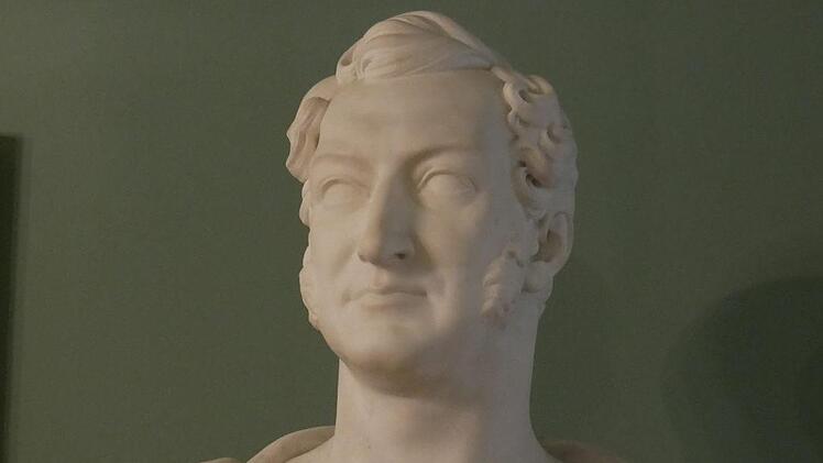 Büste im Schloss Rosenau Foto: Manja von Nida