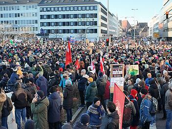 Geplante Gro&szlig;demo in N&uuml;rnberg muss ausfallen - Veranstalter &auml;u&szlig;ern sich