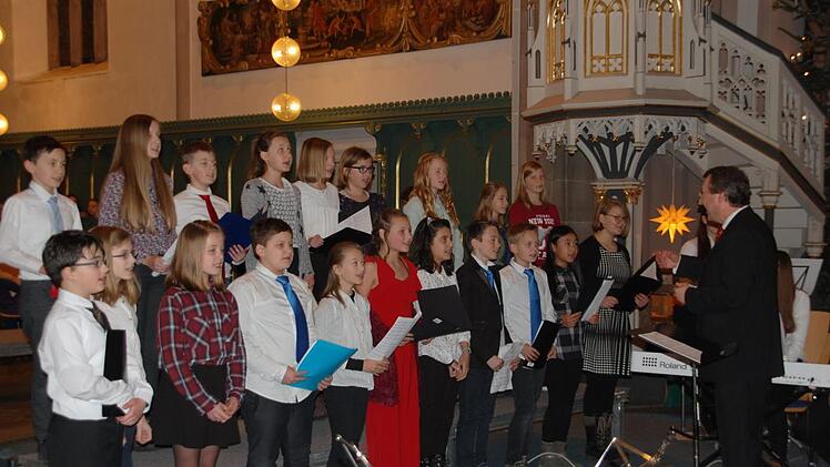 Der Unterstufenchor mit seinem "In dulci jubilo".  Foto Uschi Prawitz
