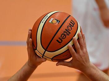 Der Basketball-Bundesligist Medi Bayreuth meldete einen positiv auf Covid-19 getesteten Spieler. Symbolbild: Sportfoto Zink
