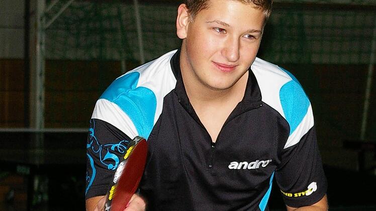 Etwashausens Christoph Sasse zeigte ein tolles Match gegen Waigolshausen und gewann sowohl Doppel als auch Einzel. Foto: Krumpholz