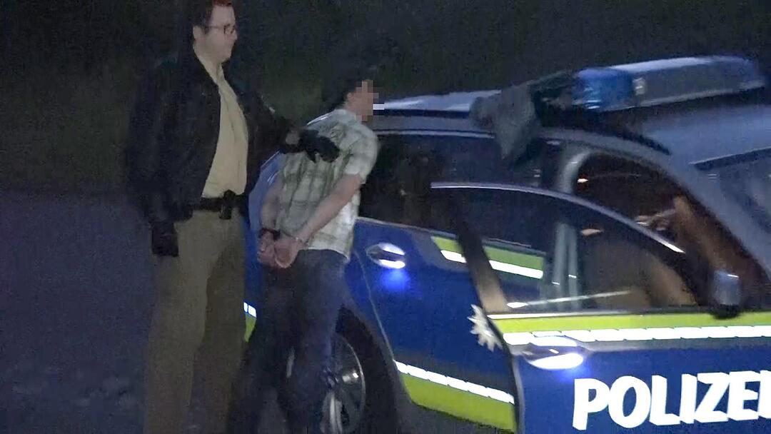Unbekannte versuchen Geldautomaten in Leesten zu sprengen – ein Tatverdächtiger gefasst