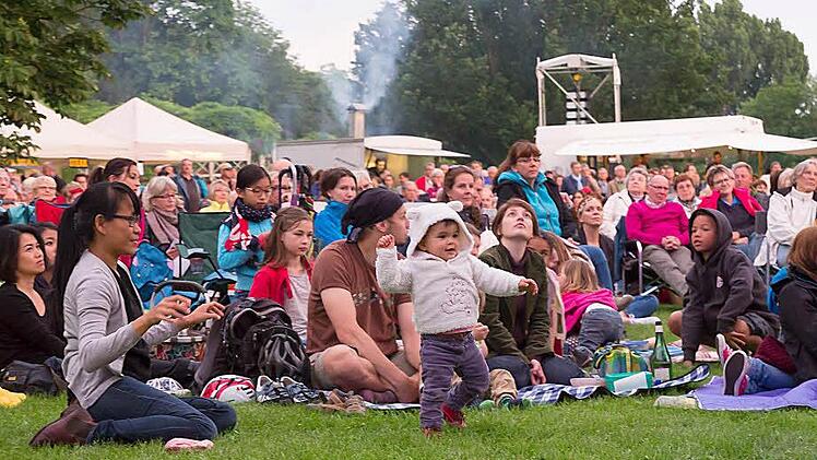 Impressionen vom Coburger Klassik-Open-Air im RosengartenFoto: Albert Höchstädter