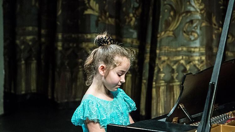 Impressionen von der Matinee "Jugend spielt für Jugend" im Landestheater Coburg: Maria PaluszekFoto: Jochen Berger