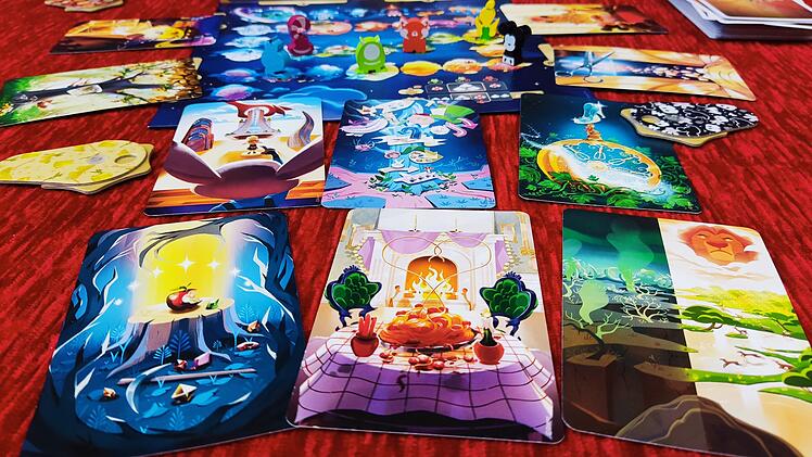 Spiele-Test "Dixit: Disney Edition" -  Assoziationsspiel jetzt auch mit Animationsfilmen