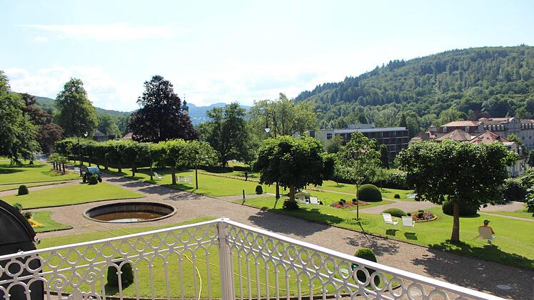 Das Staatsbad bietet ideale Bedingungen für die körperliche und psychische Regenartion, beispielsweise in der Limes Schlossklinik. Foto: Julia Raab/Archiv