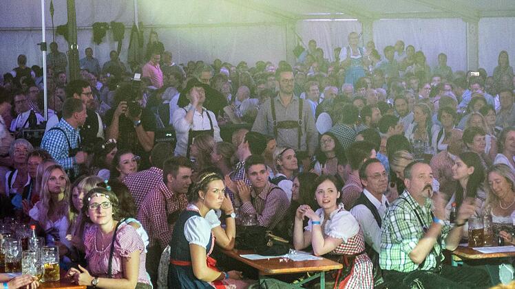 Impressionen vom "Oktopafest" mit der "Original Prinz Albert Blasmusik" in Coburg.Foto: Jochen Berger