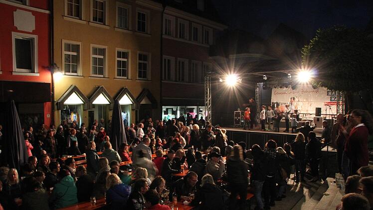 Das Stadtfest in Bad Brückenau zog wieder zahlreiche Besucher an. Foto: Ulrike Müller