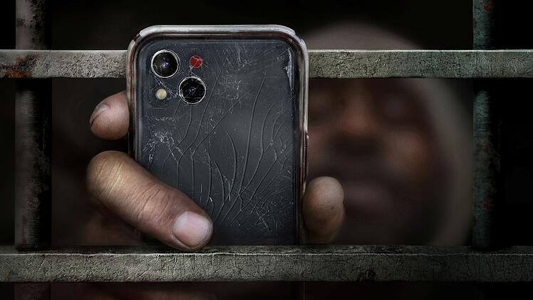 Einzig Handyaufnahmen Gefangener geben in der HBO-Doku Einblicke hinter Gittern. Journalisten sind in US-Haftanstalten aus Sicherheitsgr&uuml;nden nicht zugelassen.