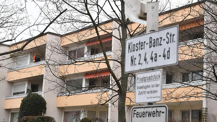 In der Kloster-Banz-Straße in Bamberg-Ost sind die Heizungen defekt - und die Bewohner klagen über kalte Wohnungen. Foto: Ronald Rinklef