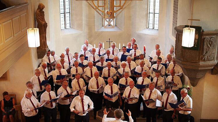 Der Holland Christian Male Choir in der Kronacher Christuskirche  Foto: Nicole Julien-Mann