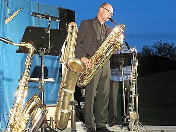 Für jeden Anlass die richtige Größe: Insgesamt acht verschiedene Instrumente gehören zur "Sax-Familie". Foto: Monika Schütz