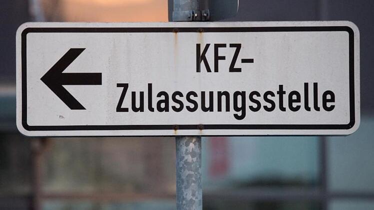 Landkreis Bayreuth: KFZ-Zulassungsstelle steht nur mit Termin zur Verf&uuml;gung
