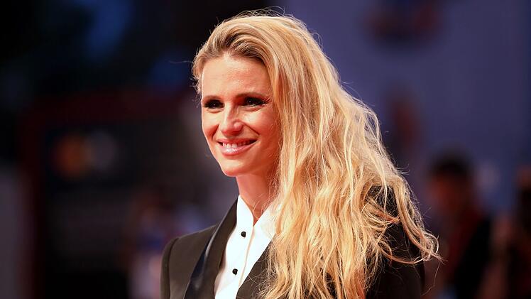 Michelle Hunzikers Autobiografie "Ein scheinbar perfektes Leben" erschien im September 2018. Darin gestand sie, wie sie in die Abh&auml;ngigkeit einer Sekte geriet.