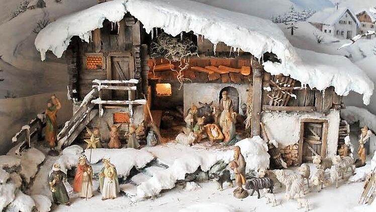 Diese Krippe zeigt auf eindrucksvolle Art und Weise eine Winterlandschaft.  Fotos: fra-press