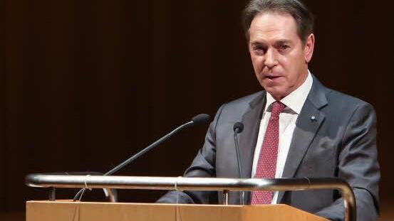 Brose-Chef Michael Stoschek h&auml;lt die Festrede beim Neujahrsempfang im Joseph-Keilberth-Saal der Konzert- und Kongresshalle. Foto: Barbara Herbst