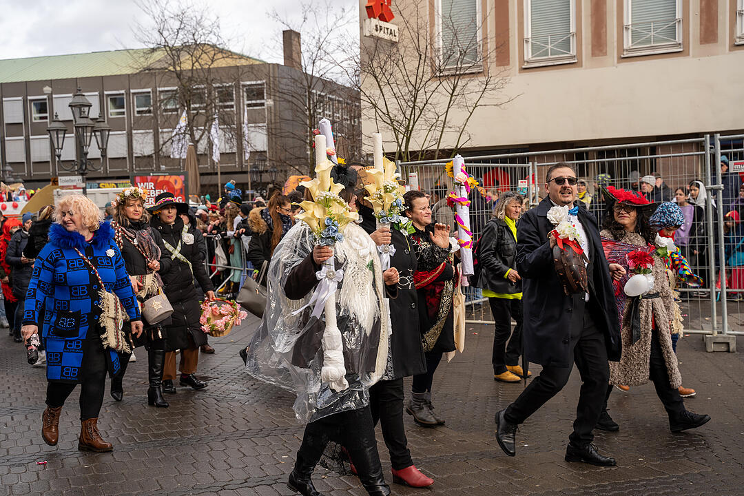 Der traditionelle Umzug zog ca. 70.000 Faschingsfreunde an.