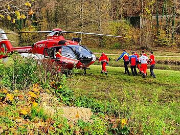 Rupprechtstegen: Kletterin st&uuml;rzt mehrere Meter in die Tiefe - Hubschrauber und Feuerwehr im Einsatz