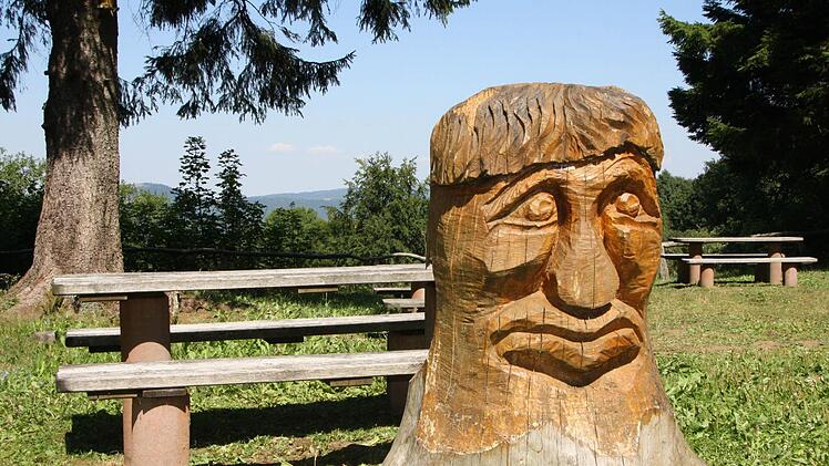 Eindrücke vom Spielplatz auf dem Farnsberg. Foto: Ralf Ruppert