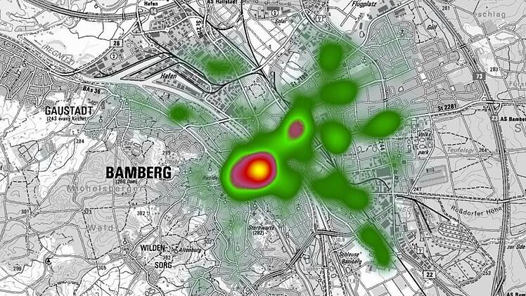 Oberfrankens Polizeipräsident Alfons Schieder hat am Montag die Analyse der  Kriminalitätsbelastung in Bamberg vorgestellt. In dieser Heatmap wird deutlich:   Noch  2014 sind  die Schwerpunkte Altstadt, Sandgebiet und der Bereich um den Hauptbahnhof  erkennbar (gelb/rot).  Darstellung: Polizei Oberfranken