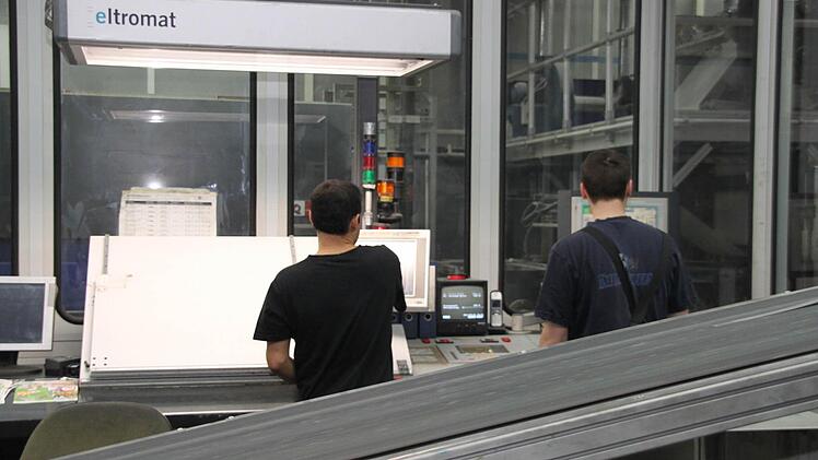 Bei der Druckereiführung bei Baumann Druck können die Besucher hinter die Kulissen schauen. Foto: Jennifer Hauser