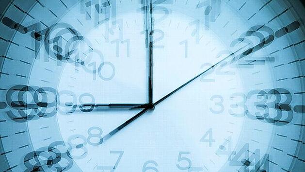 Gerade in Hotels und Gaststätten werden im Sommer kräftig Überstunden geleistet. "Das darf nicht weiter ausufern", warnt die Gewerkschaft NGG und hat deshalb die Kampagne "#fairdient" gestartet. Foto: NGG