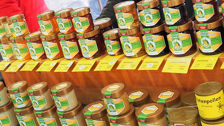 Bamberg: Honigmarkt bietet "unersch&ouml;pfliche Sortenvielfalt" des "fl&uuml;ssigen Goldes"