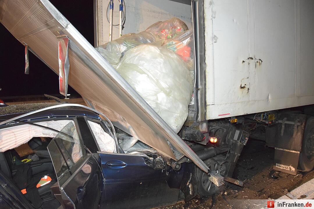 Schwerer Unfall auf der A3 bei Würzburg