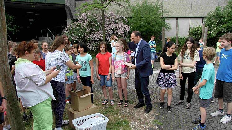 Bei der Preisverteilung  Foto: Richard Sänger