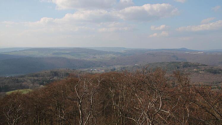 Idyllische Sicht vom Dreistelz: Hier könnten sich bald Windräder drehen. Foto: Ulrike Müller