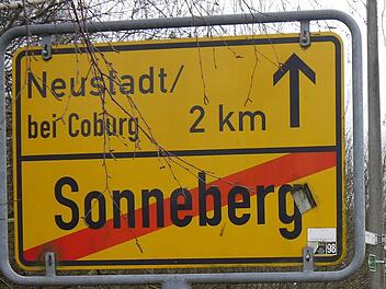 Geh&ouml;ren die Nachbarst&auml;dte Sonneberg und Neustadt eines Tages zum selben Landkreis? Foto: CT-Archiv